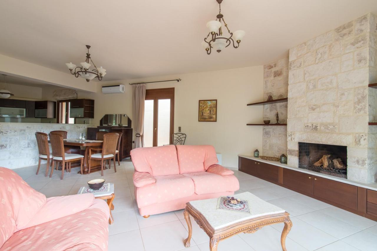 Heraklion Comfy House With Mountain View Luaran gambar