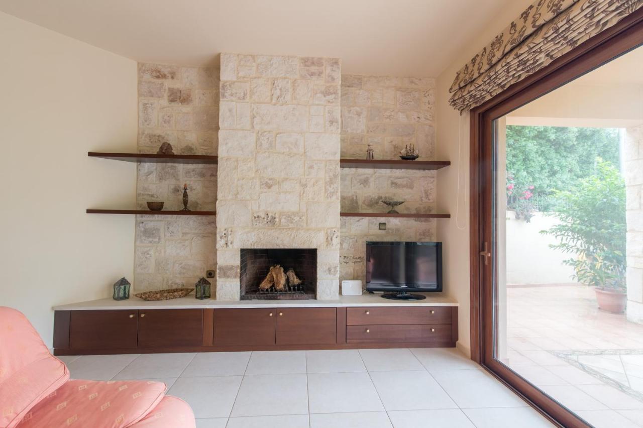 Heraklion Comfy House With Mountain View Luaran gambar