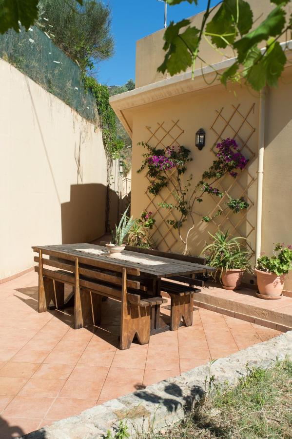 Heraklion Comfy House With Mountain View Luaran gambar