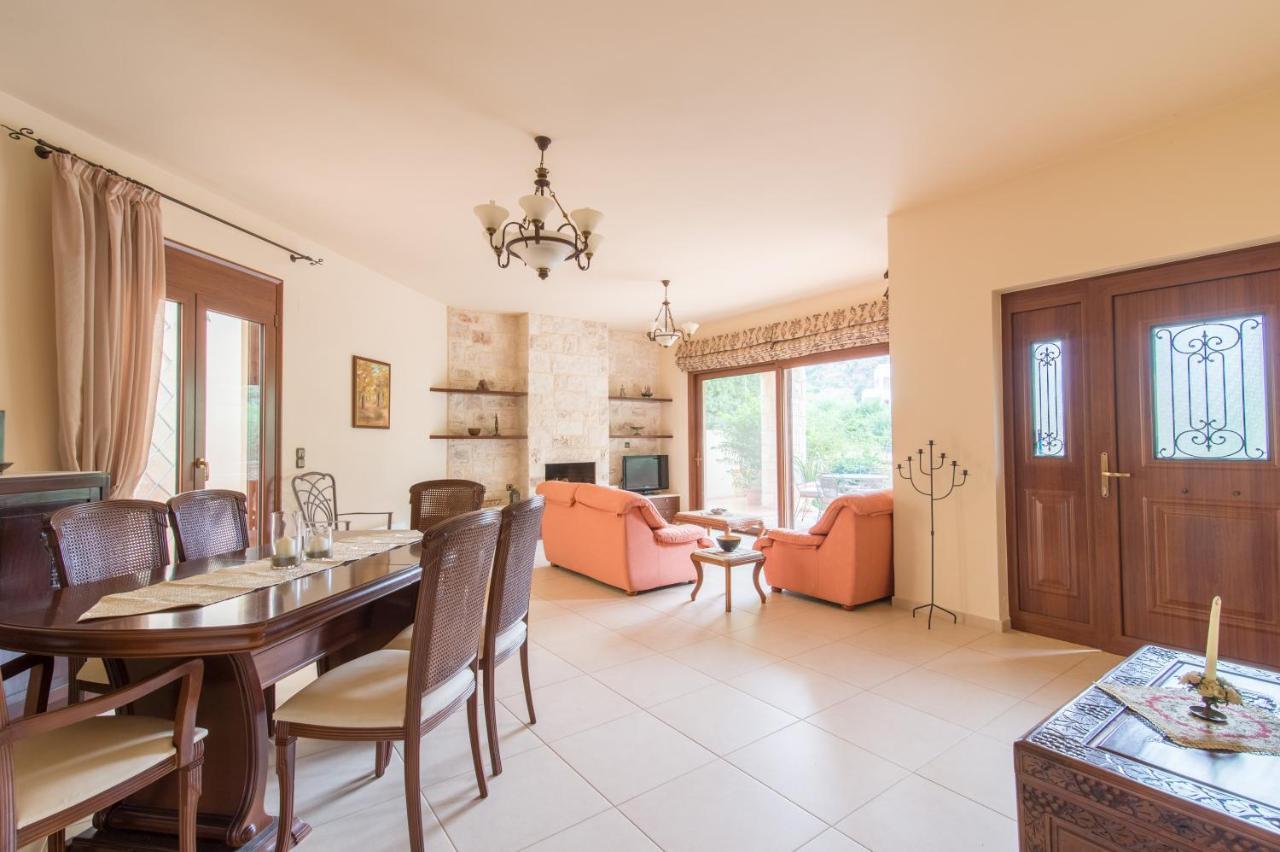 Heraklion Comfy House With Mountain View Luaran gambar